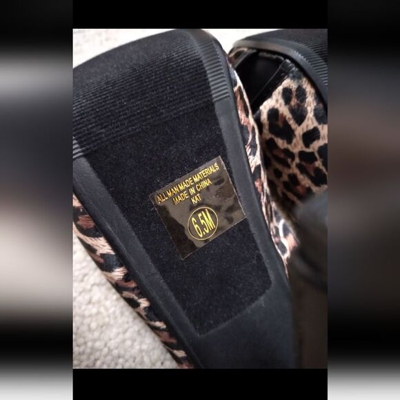 RARE Animal Print Leopard Stilettos Size 6.5M 1" Platform/5.5" Heel - Picture 6 of 11